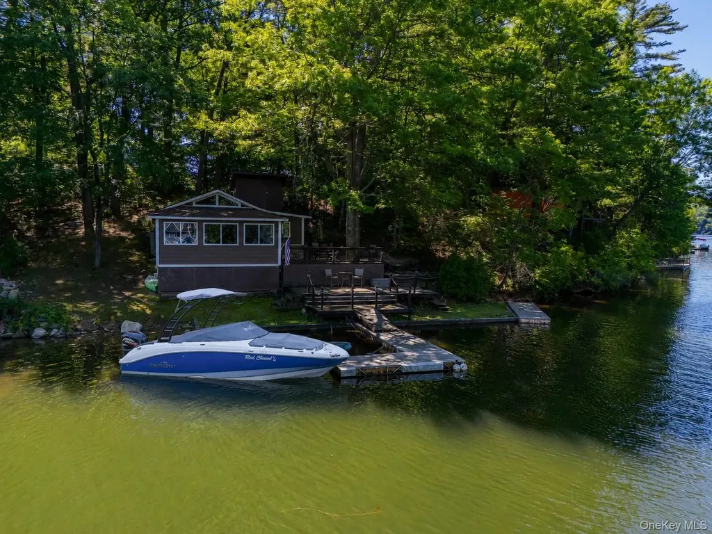 1616 Route 292 Holmes NY 12531
