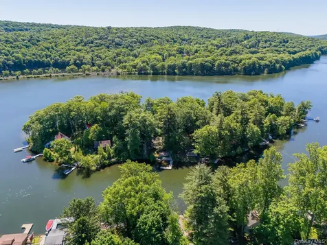 1616 Route 292 Holmes NY 12531