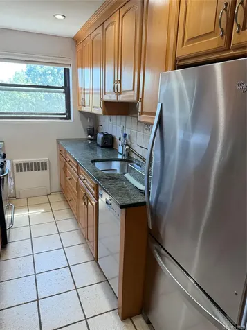 35 Shady Glen Court New Rochelle NY 10805