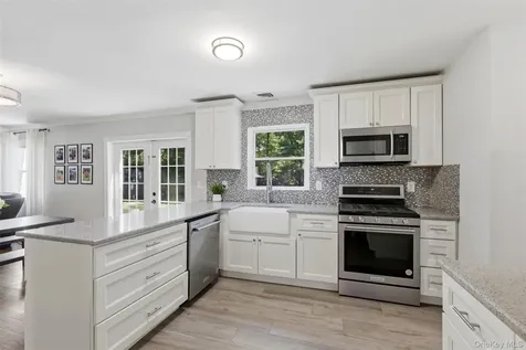 9 Northumberland Drive Shoreham NY 11786