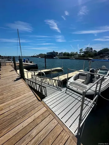35 Shore Road Amityville NY 11701