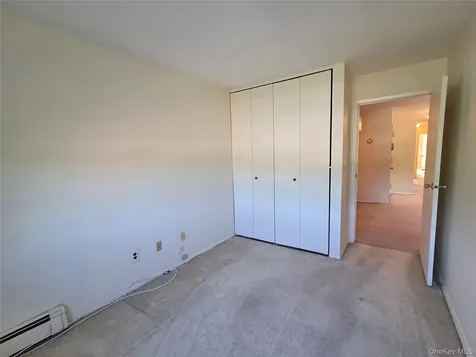 12-29 Diane Place Bayside NY 11360