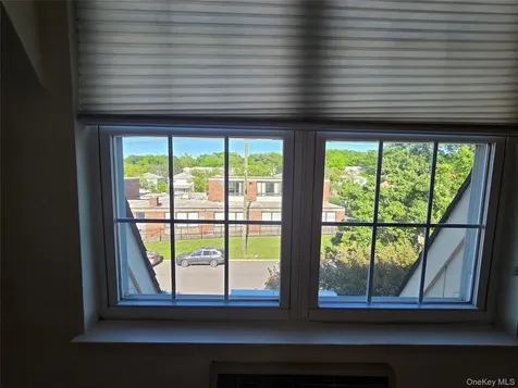 12-29 Diane Place Bayside NY 11360
