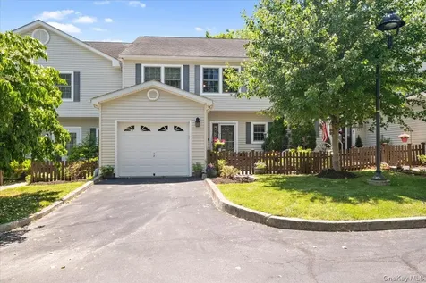 241 Catherine Street Buchanan NY 10511
