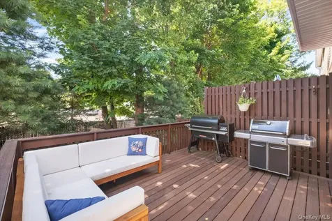 241 Catherine Street Buchanan NY 10511
