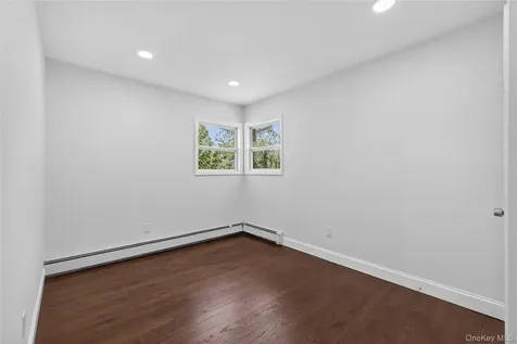 370 Chelsea Avenue West Babylon NY 11704