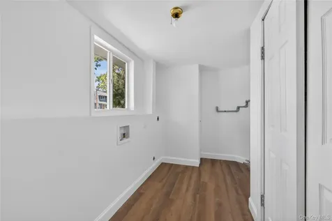 370 Chelsea Avenue West Babylon NY 11704