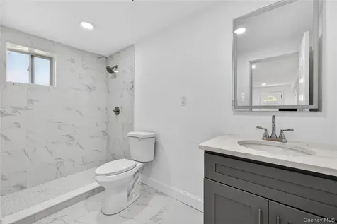 370 Chelsea Avenue West Babylon NY 11704