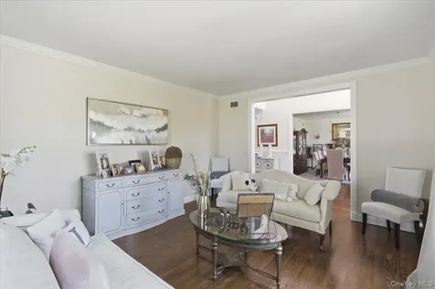 2 Mercedes Court Patchogue NY 11772