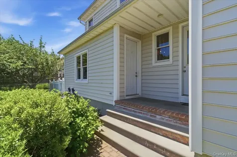 2 Mercedes Court Patchogue NY 11772