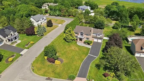2 Mercedes Court Patchogue NY 11772