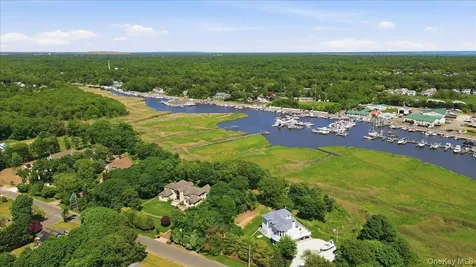 2 Mercedes Court Patchogue NY 11772