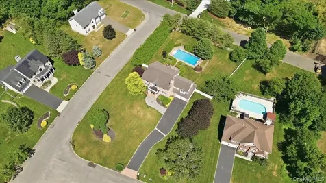 2 Mercedes Court Patchogue NY 11772