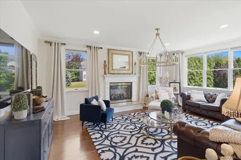 2 Mercedes Court Patchogue NY 11772