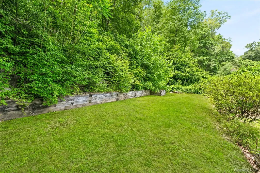 77 Wharton Drive Cortlandt Manor NY 10567