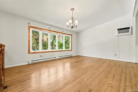 77 Wharton Drive Cortlandt Manor NY 10567