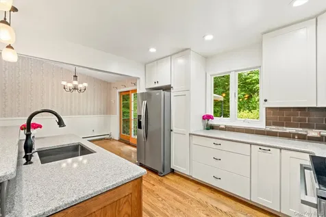 77 Wharton Drive Cortlandt Manor NY 10567