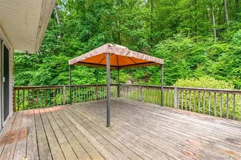 77 Wharton Drive Cortlandt Manor NY 10567
