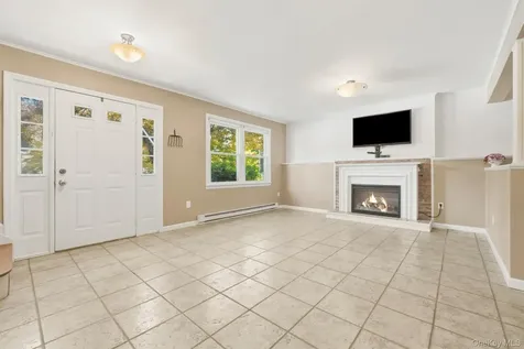 77 Wharton Drive Cortlandt Manor NY 10567