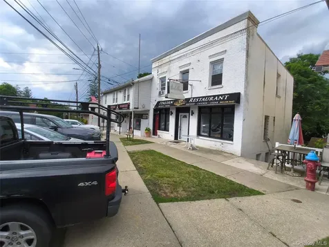 4 N Main Street Harriman NY 10926