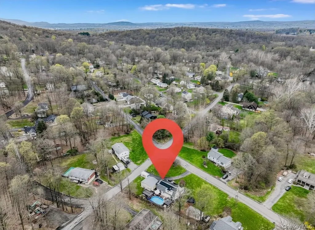 2 Greenwood Drive Beacon NY 12508