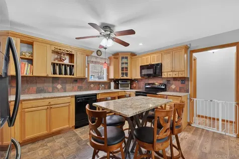 2 Greenwood Drive Beacon NY 12508
