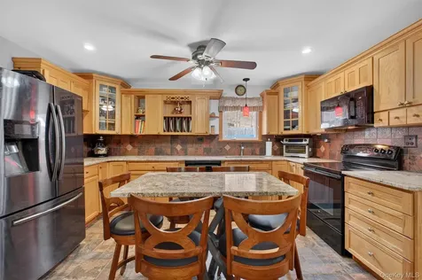 2 Greenwood Drive Beacon NY 12508