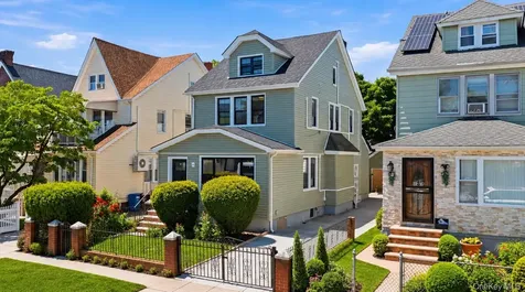 112-38 212th Street Queens Village NY 11429