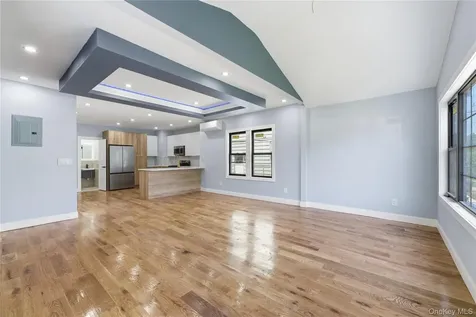 112-38 212th Street Queens Village NY 11429