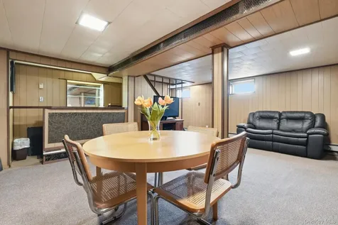 24616 86th Road Bellerose NY 11426