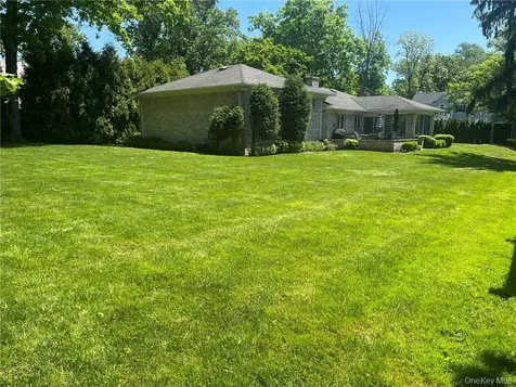 142 Oakland Avenue Harrison NY 10528
