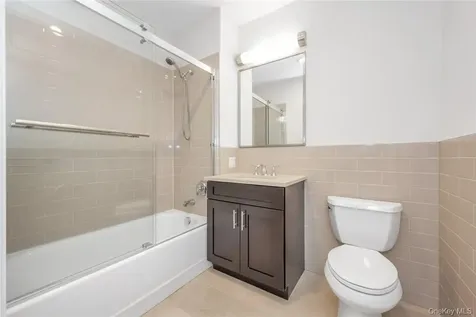 40 Jackson Avenue Eastchester NY 10709