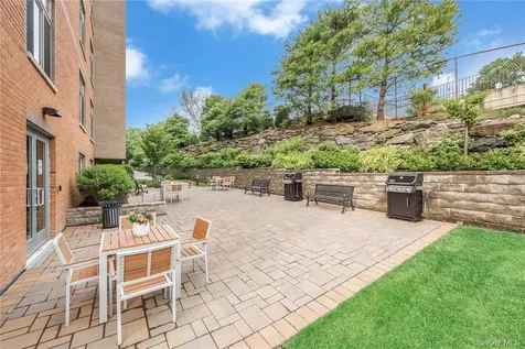 40 Jackson Avenue Eastchester NY 10709