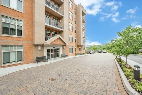 40 Jackson Avenue Eastchester NY 10709