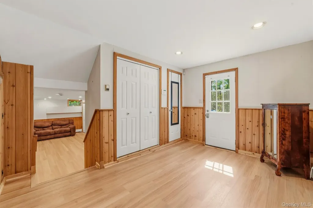 12 Overlook Road N White Plains NY 10603
