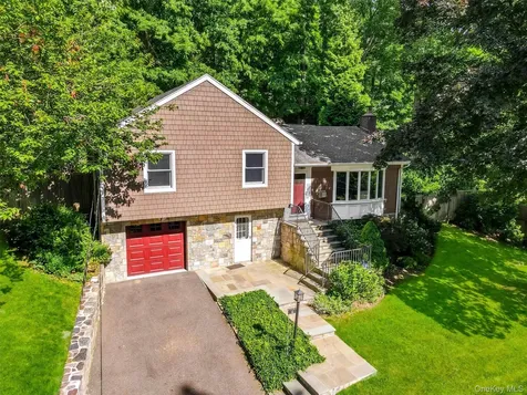 12 Overlook Road N White Plains NY 10603