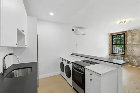 207 Main Street Beacon NY 12508