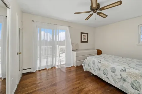 54 Acapulco Street Atlantic Beach NY 11509