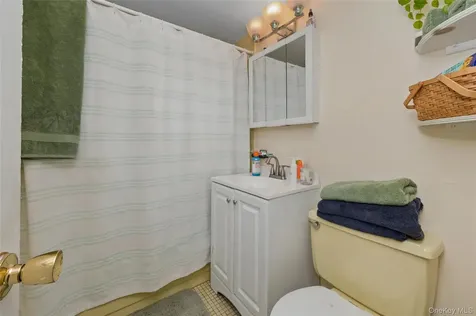54 Acapulco Street Atlantic Beach NY 11509