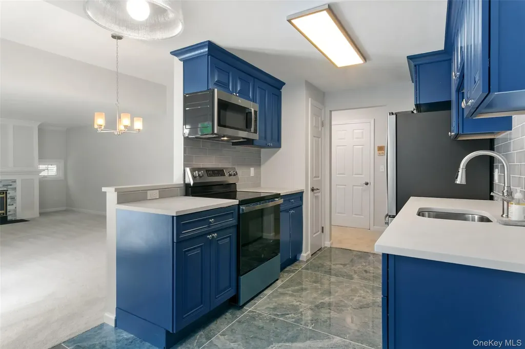 502 Holly Stream Court Brewster NY 10509