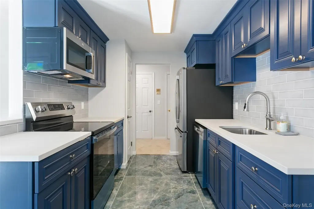502 Holly Stream Court Brewster NY 10509