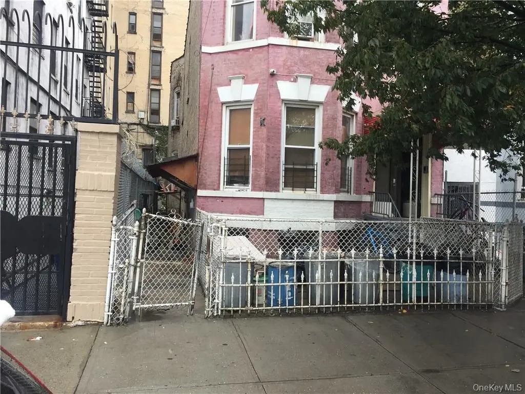 881 Longfellow Avenue Bronx NY 10474