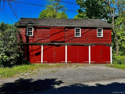 73 North Creek Road Staatsburg NY 12580
