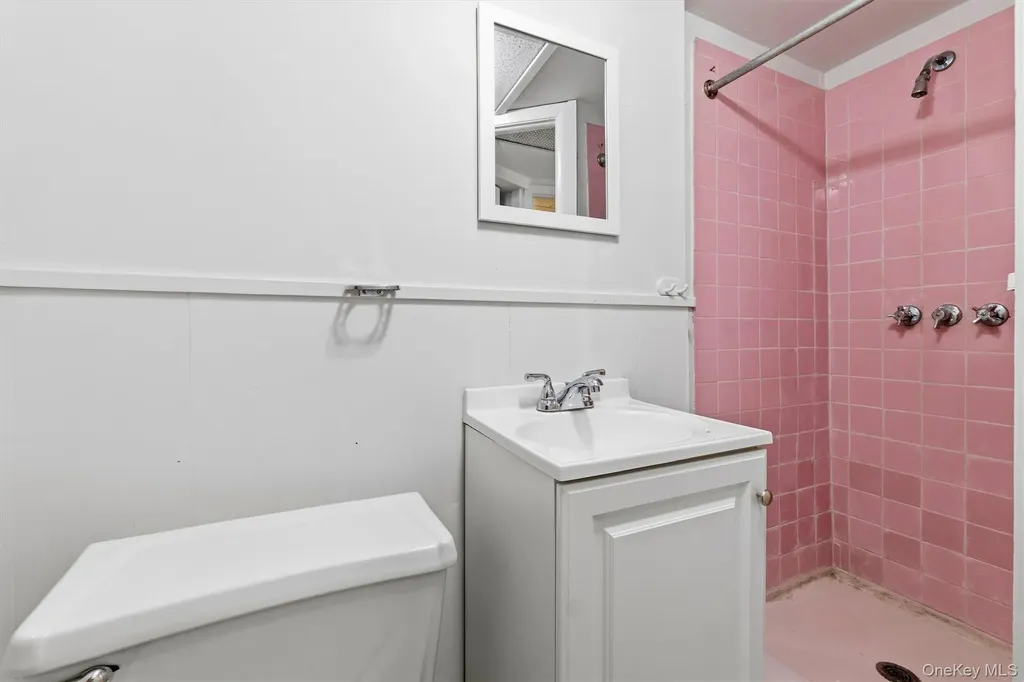 4238 Vireo Avenue Bronx NY 10470