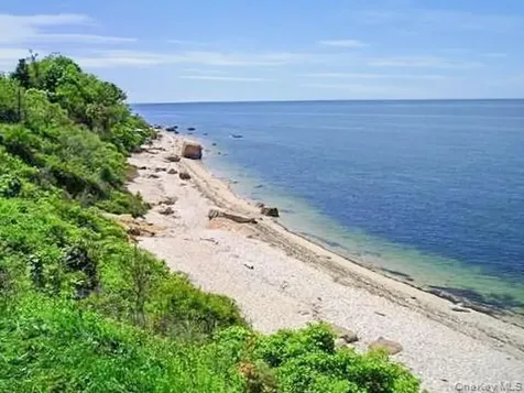 275 Sound Road Greenport NY 11944