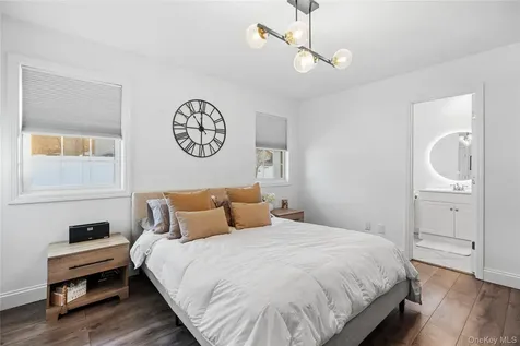 63 Orchard Street Manorville NY 11949