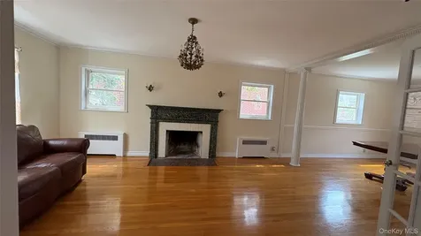 6240 Cromwell Crescent Rego Park NY 11374