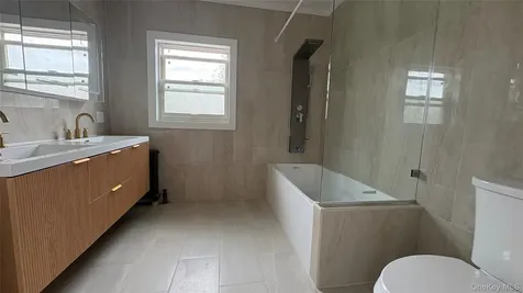 6240 Cromwell Crescent Rego Park NY 11374