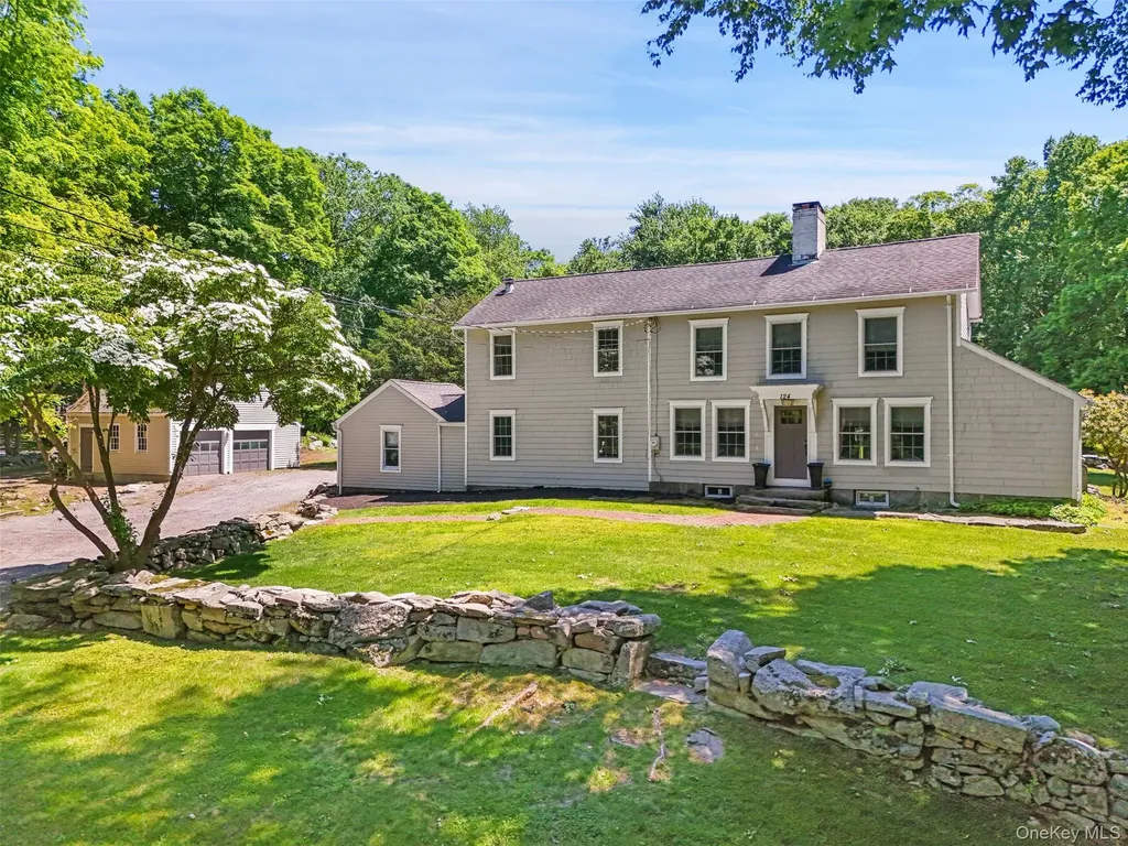 124 East Street South Salem NY 10590