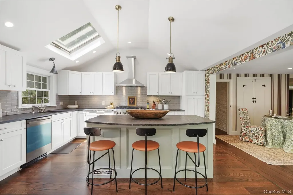 124 East Street South Salem NY 10590